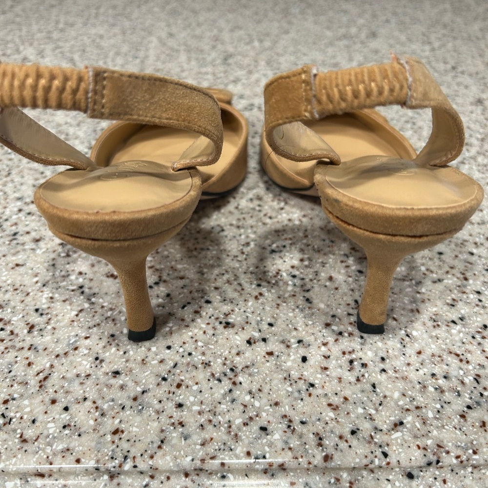 Coutgo Suede Heel - Picture 5 of 6